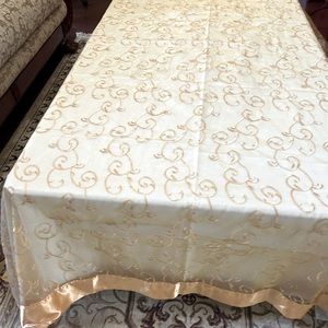 Overlay embroidery swirl 90 x 90 square table topper gold.